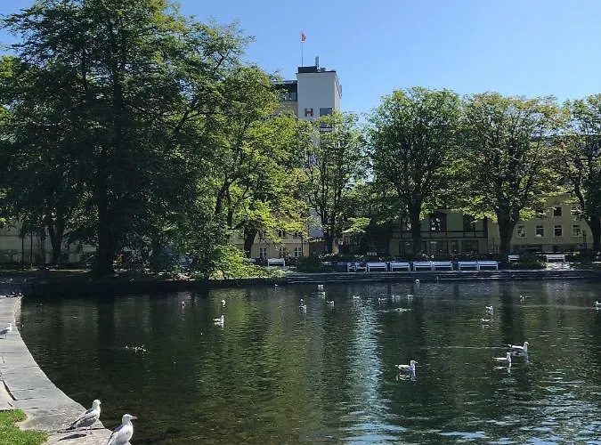 松恩城市酒店 酒店 4*